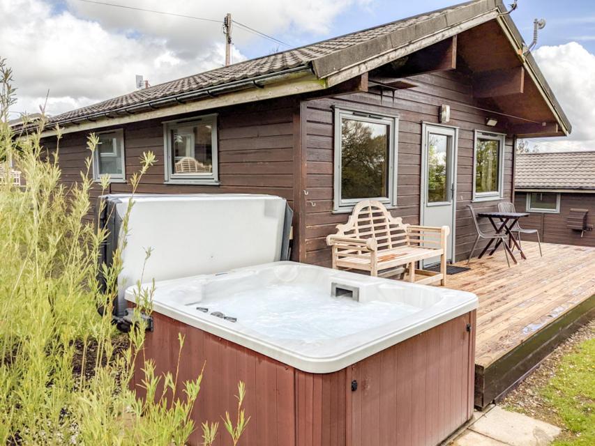 Avallon Lodges Launceston Zewnętrze zdjęcie